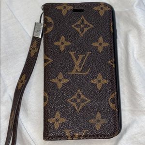 LV Iphone 8 case